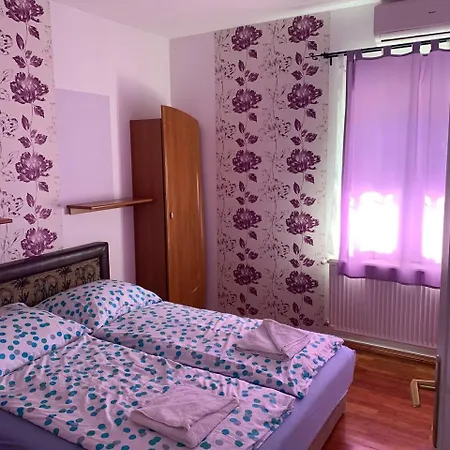 Apartment Zamor 10 Apartmant *