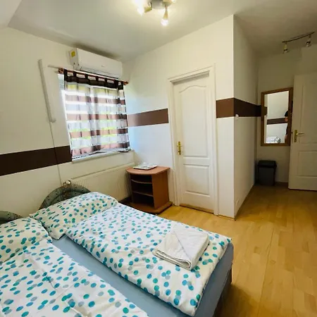 Zamor 10 Apartmant Lejlighed