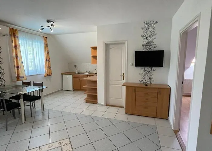 Zamor 10 Apartmant Apartament *